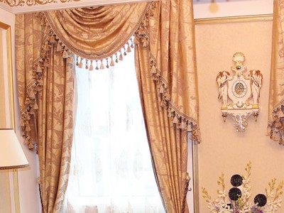 Đồng hồ bù Kim vận